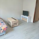 Agradable Casa Con Patio *