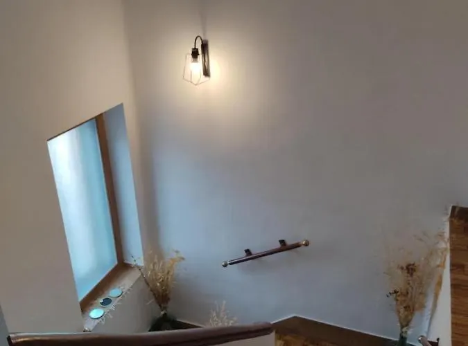 Agradable Casa Con Patio * Саламанка