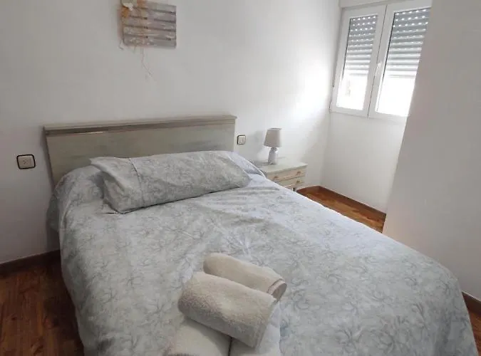 Agradable Casa Con Patio *